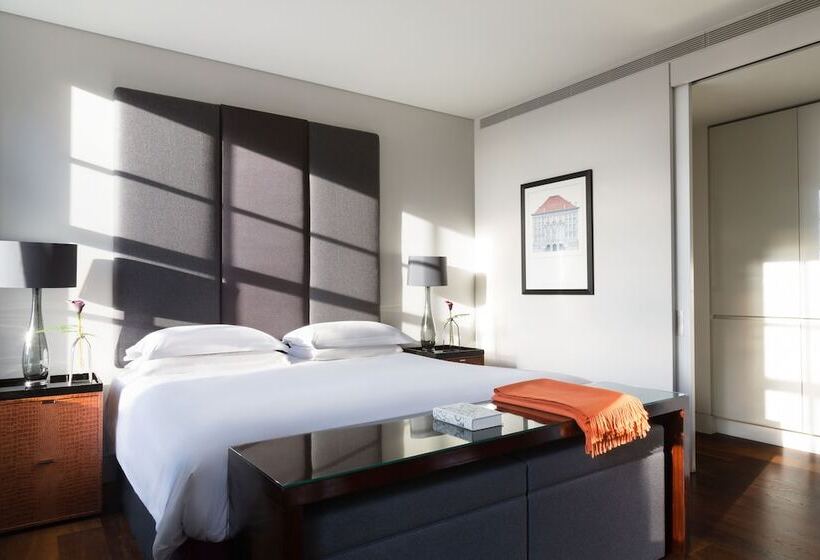 جناح سوبيريور غرفتين نوم, Grosvenor House Suites