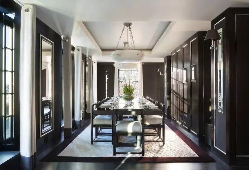 ペントハウスルーム, Grosvenor House Suites