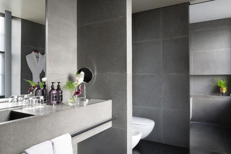 جناح, Grosvenor House Suites