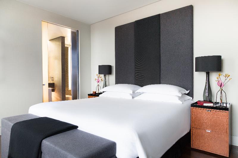 جناح, Grosvenor House Suites