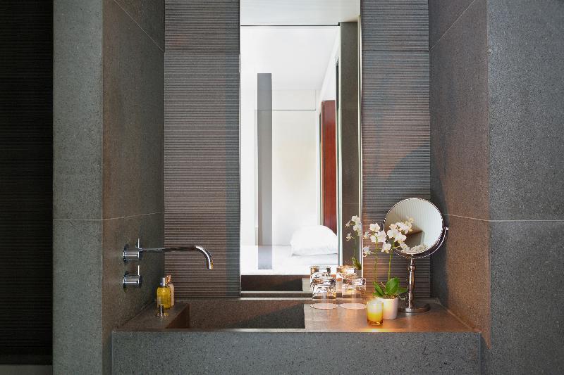 جناح سوبيريور غرفتين نوم, Grosvenor House Suites