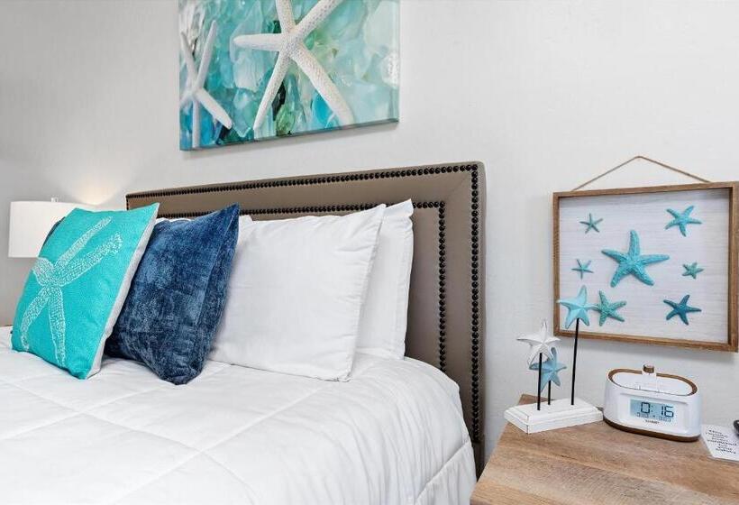 إستوديو قياسى مطل على البحر, Beach House Inn & Suites