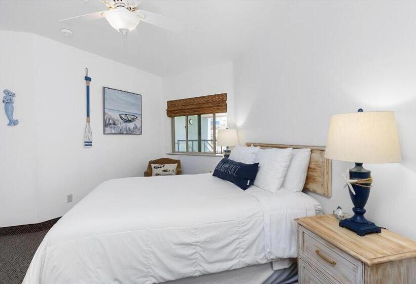 Люкс Вид на Море, Beach House Inn & Suites