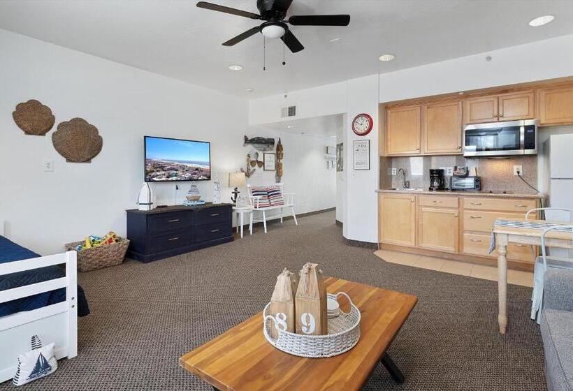 جناح سرير كينج, Beach House Inn & Suites