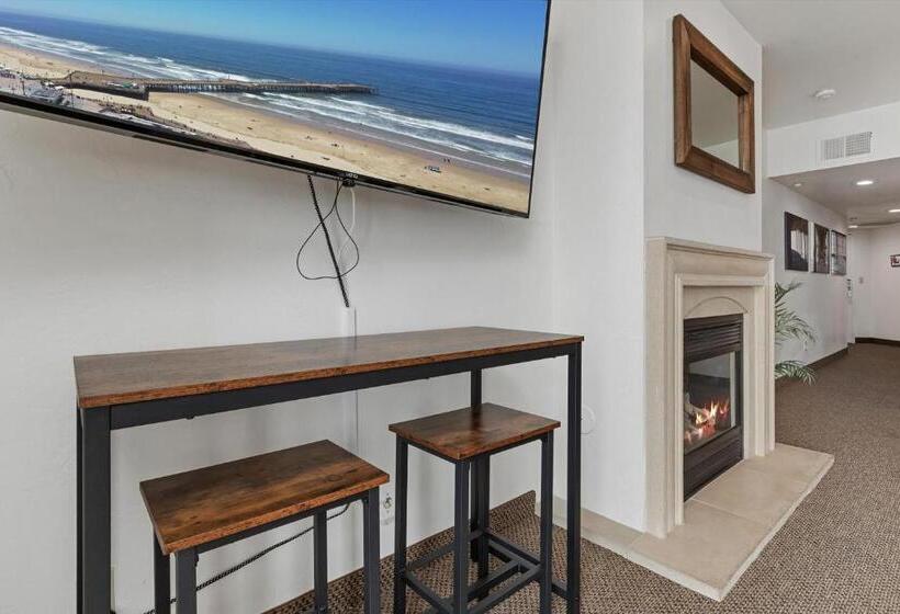 جناح سرير كينج, Beach House Inn & Suites