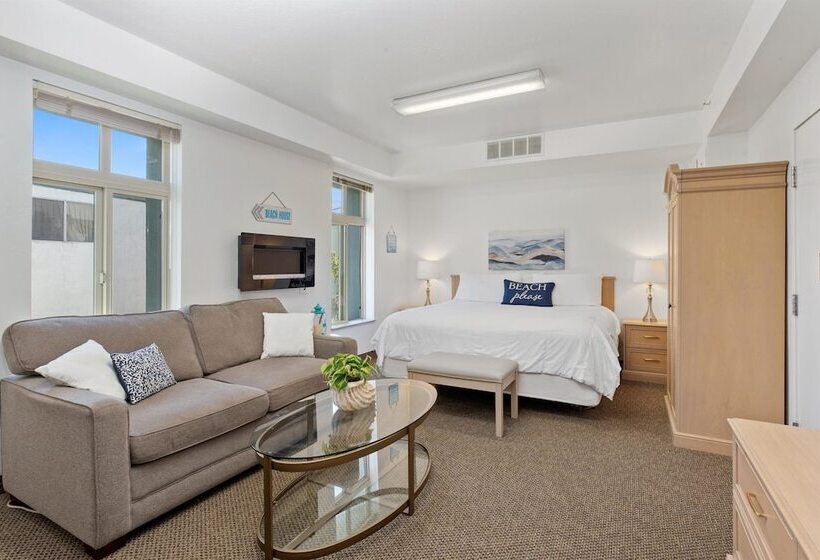 Студия Стандарт, Beach House Inn & Suites