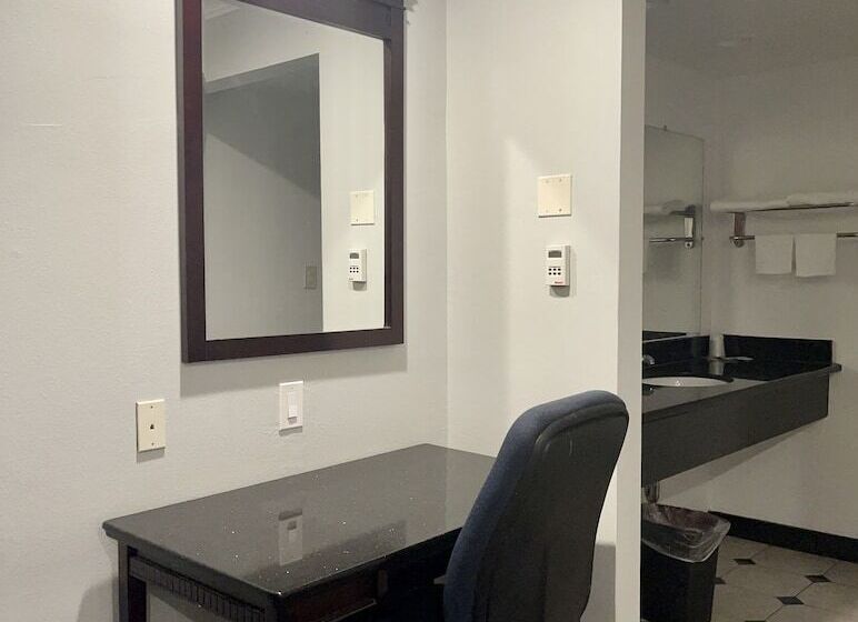 غرفة قياسية سرير كينج, Capital City Inn Downtown Sacramento Convention Center