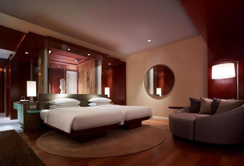 اتاق استاندارد با چشم‌انداز, Grand Hyatt Kuala Lumpur