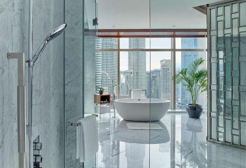 جناح, Grand Hyatt Kuala Lumpur