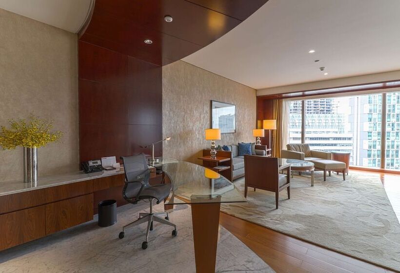 جناح ذو إطلالة, Grand Hyatt Kuala Lumpur