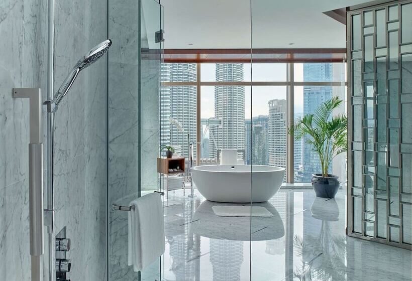 جناح, Grand Hyatt Kuala Lumpur