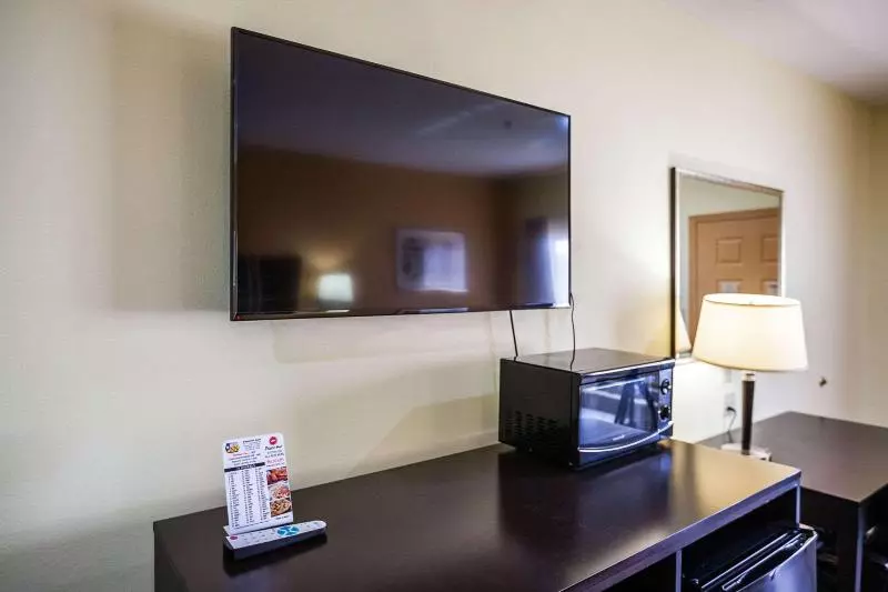 سوئیت با تخت بزرگ, Quality Inn