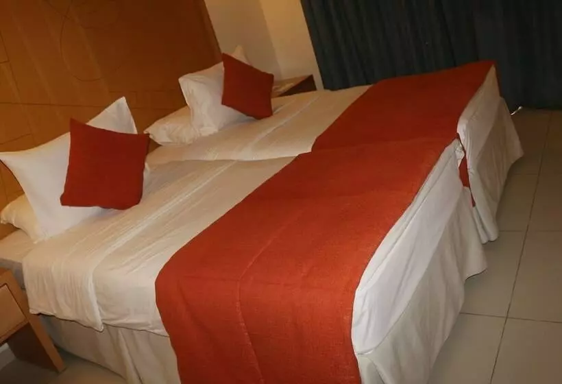اتاق لوکس, Ramada Resort Dead Sea