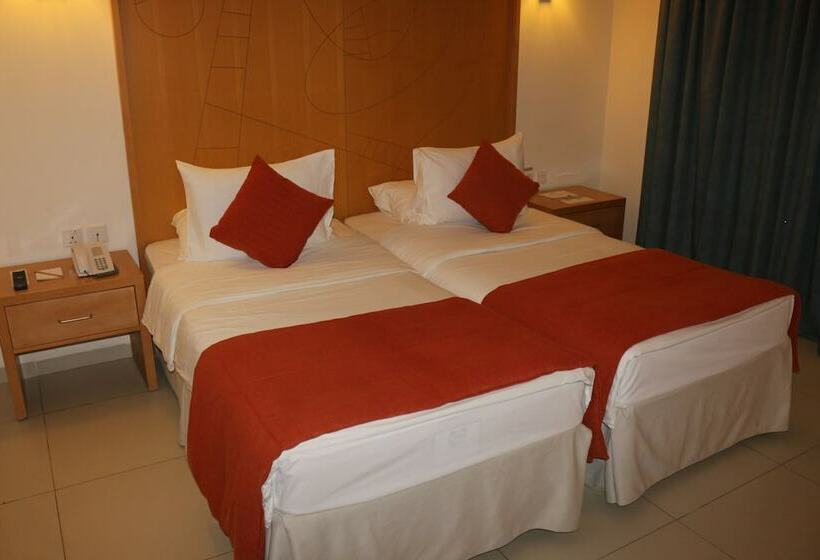 اتاق لوکس, Ramada Resort Dead Sea