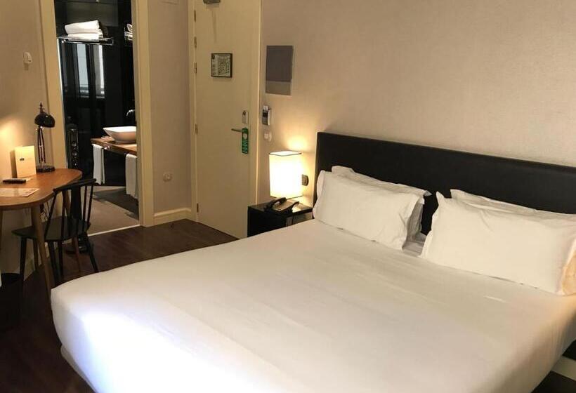 اتاق استاندارد, Sardinero Madrid