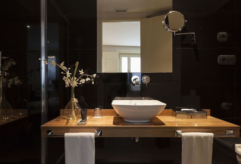 Premium room with terrace, Sardinero Madrid