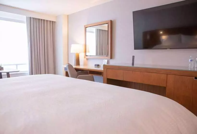 Deluxe Room, The Westin Austin At The Domain