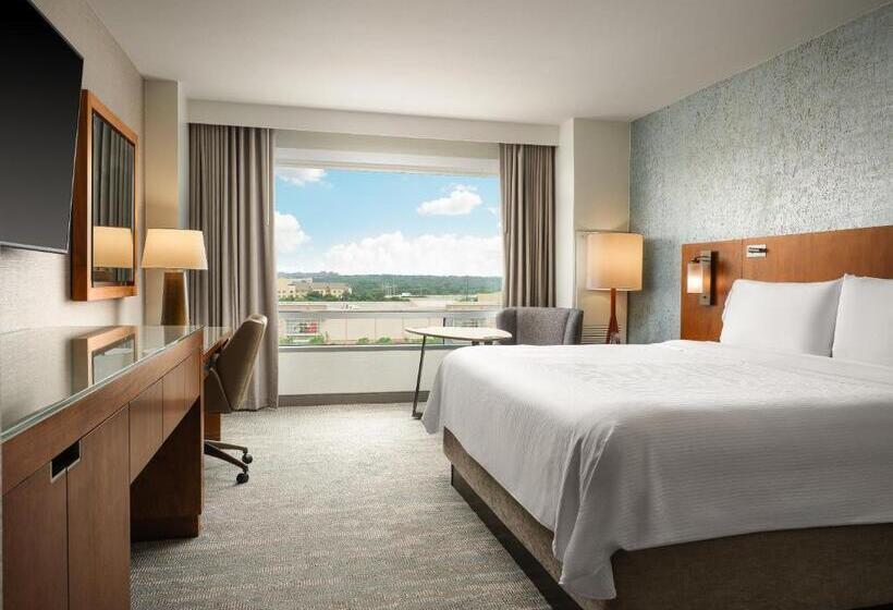 Номер Deluxe Кровать Кинг, The Westin Austin At The Domain