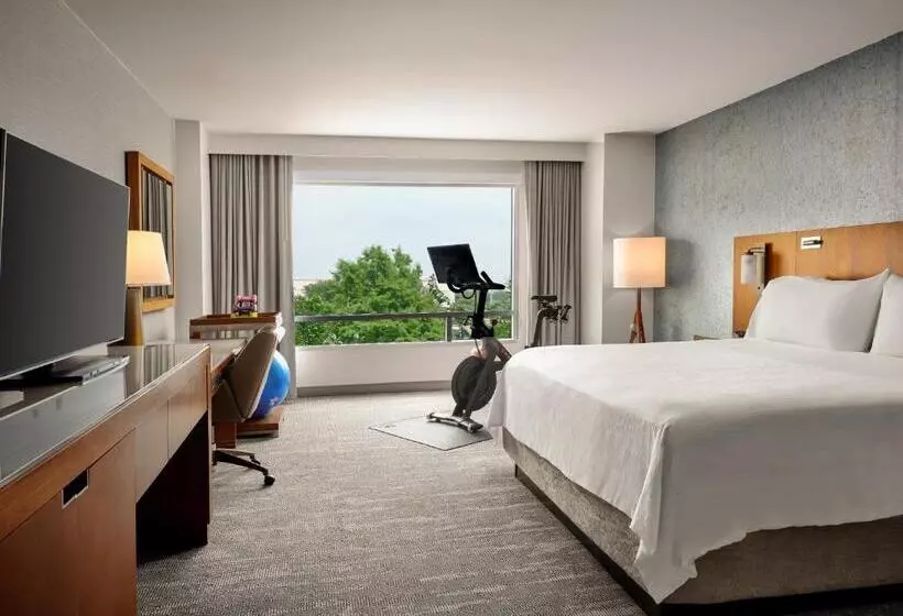 Standard Room King Size Bed, The Westin Austin At The Domain