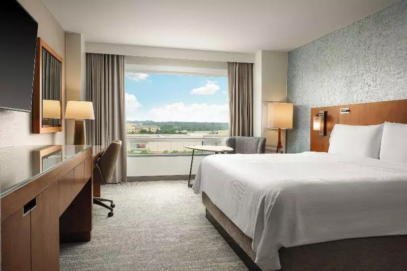 Deluxe Room, The Westin Austin At The Domain