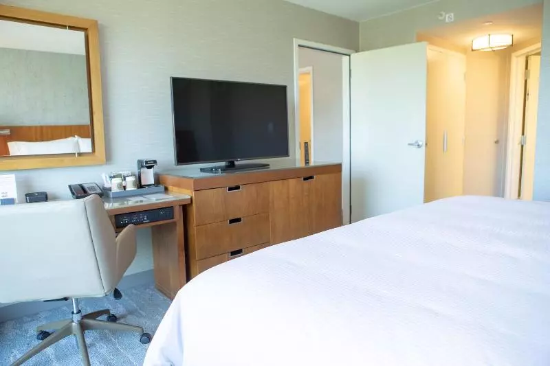Presidential Suite, The Westin Austin At The Domain