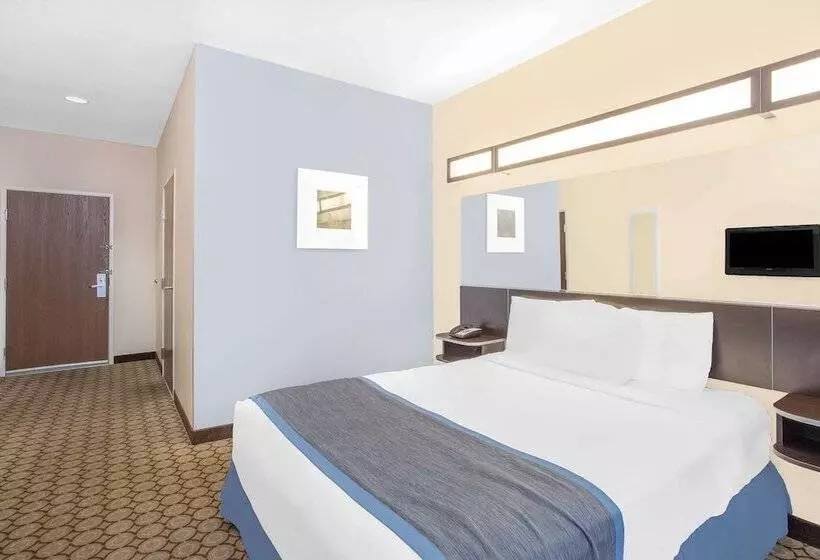 身障者適用スイートルーム, Microtel Inn And Suites San Angelo