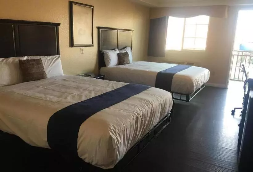 スタンダードルーム, Budget Lodge San Bernardino