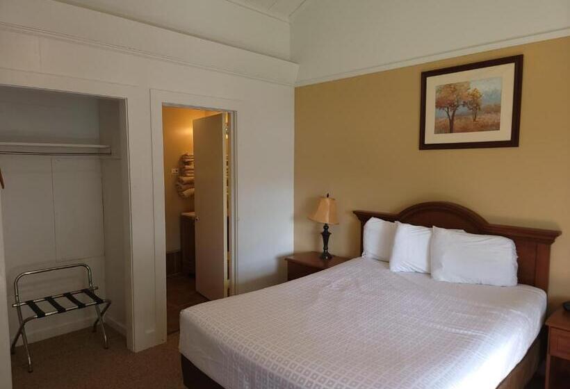 חדר סטנדרט, Hickory Grove Motor Inn   Cooperstown