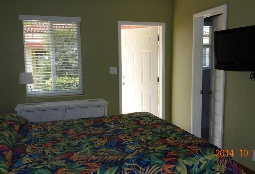 基本工作室, Ocean Drive Villas