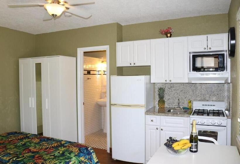 基本工作室, Ocean Drive Villas