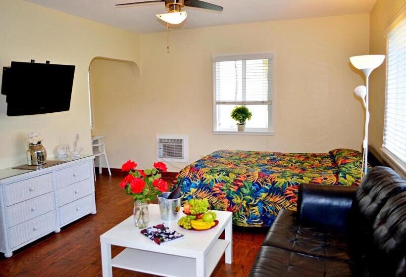 标准工作室, Ocean Drive Villas