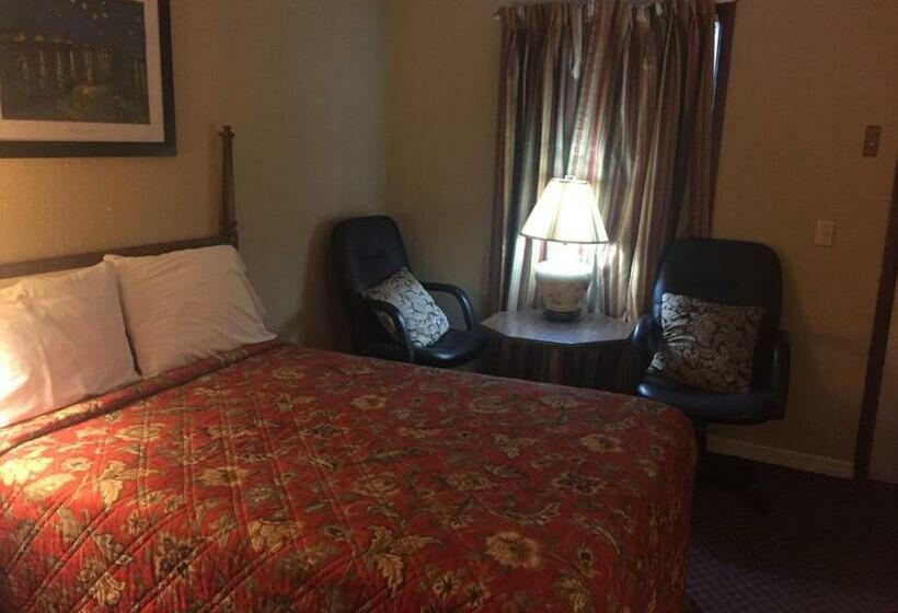 Номер Стандарт 2 Двуспальные Кровати, Rustic Motel Rolla