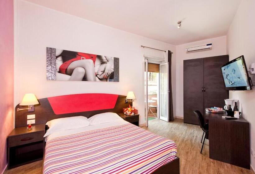 Camera Comfort, Vaticano84