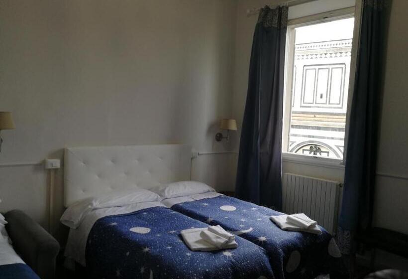 Quarto superior, Duomo View