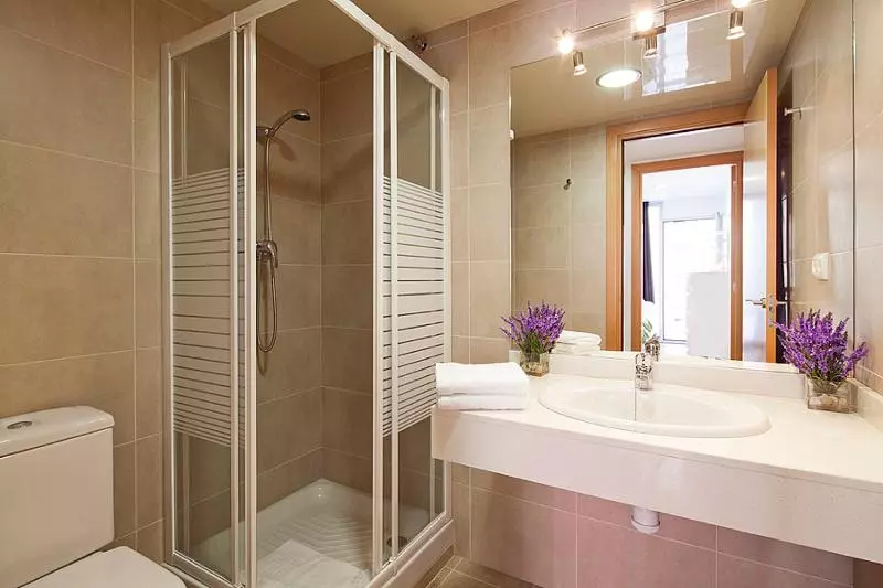 آپارتمان 2 خوابه, Charmsuites Paralel
