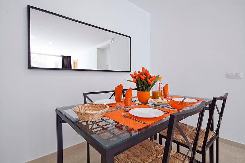 Апартаменты 2 Спальни с Террасой, Charmsuites Paralel