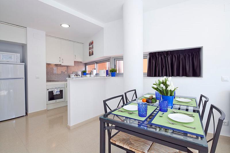 آپارتمان 1 خوابه با تراس, Charmsuites Paralel