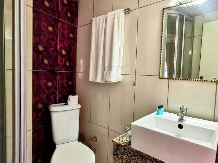 اتاق استاندارد یک نفره, Atalla