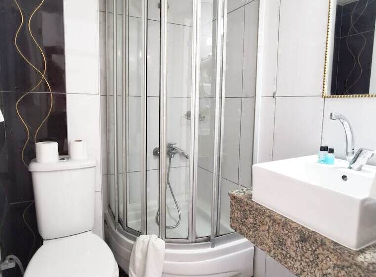 اتاق استاندارد یک نفره, Atalla