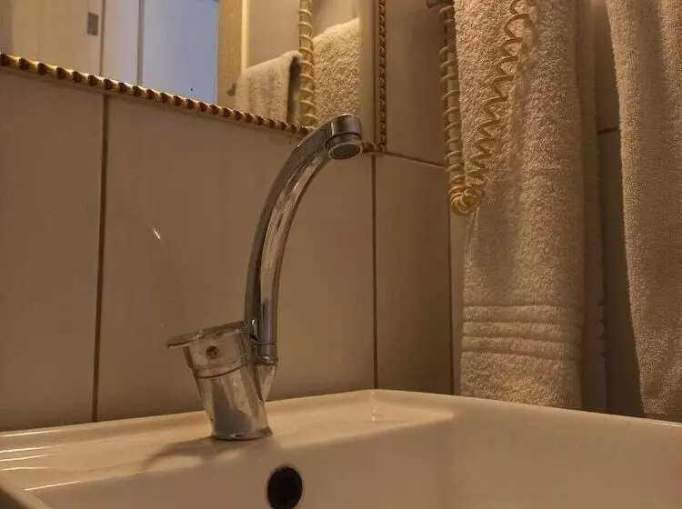 اتاق استاندارد, Atalla