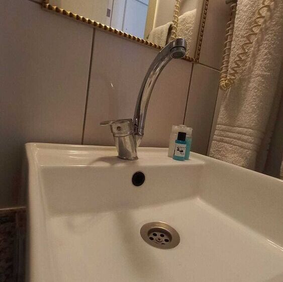 اتاق استاندارد, Atalla