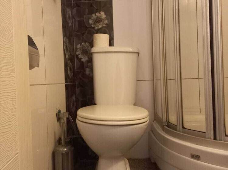 اتاق استاندارد یک نفره, Atalla