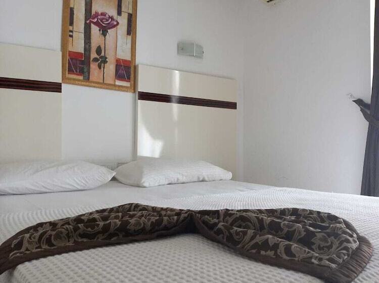 اتاق استاندارد یک نفره, Atalla