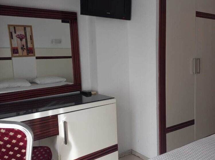 اتاق استاندارد یک نفره, Atalla