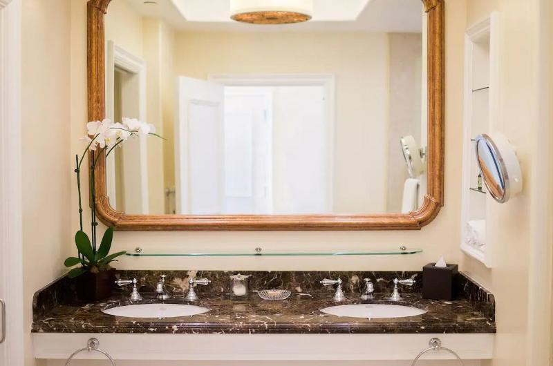 غرفة سوبيريور سرير كينج, Four Seasons Residence Club Aviara