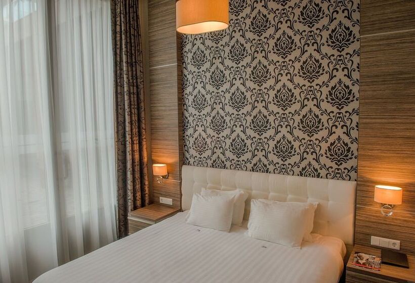 غرفة ديلوكس, Grand Hotel Downtown