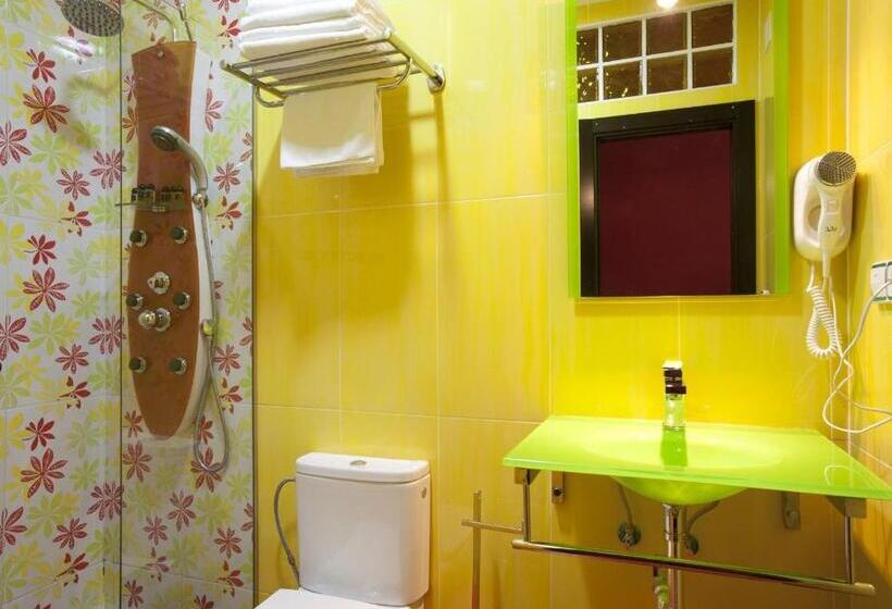 اتاق اجرایی, Jc Rooms Santo Domingo