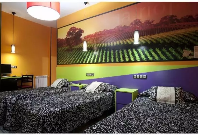 اتاق اجرایی سه نفره, Jc Rooms Santo Domingo