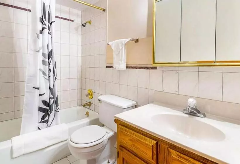 2ベッドスイートルーム, Magnuson Hotel Extended Stay Canton Ohio