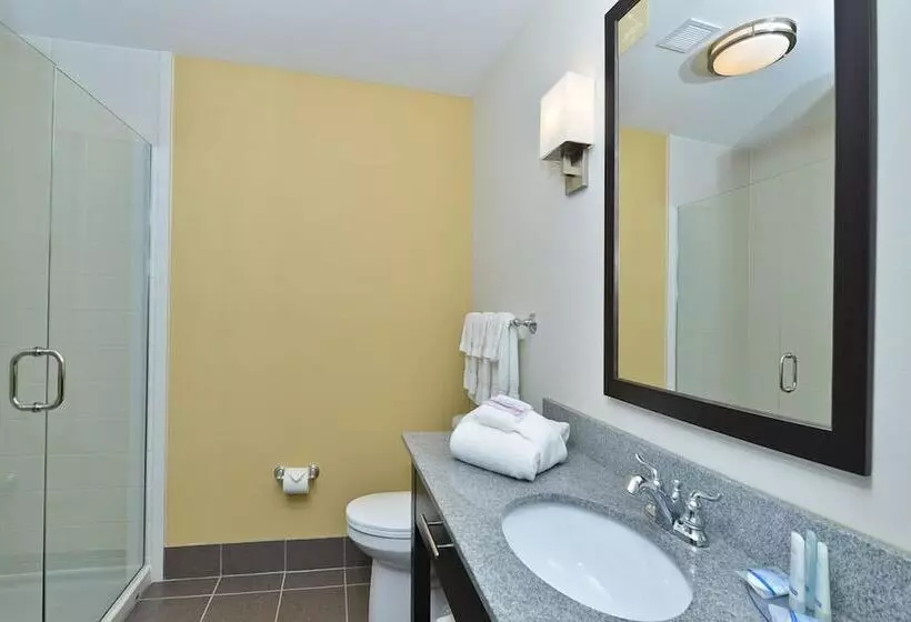 ２ダブルベッドのスタンダードルーム, Sleep Inn & Suites Bismarck I94
